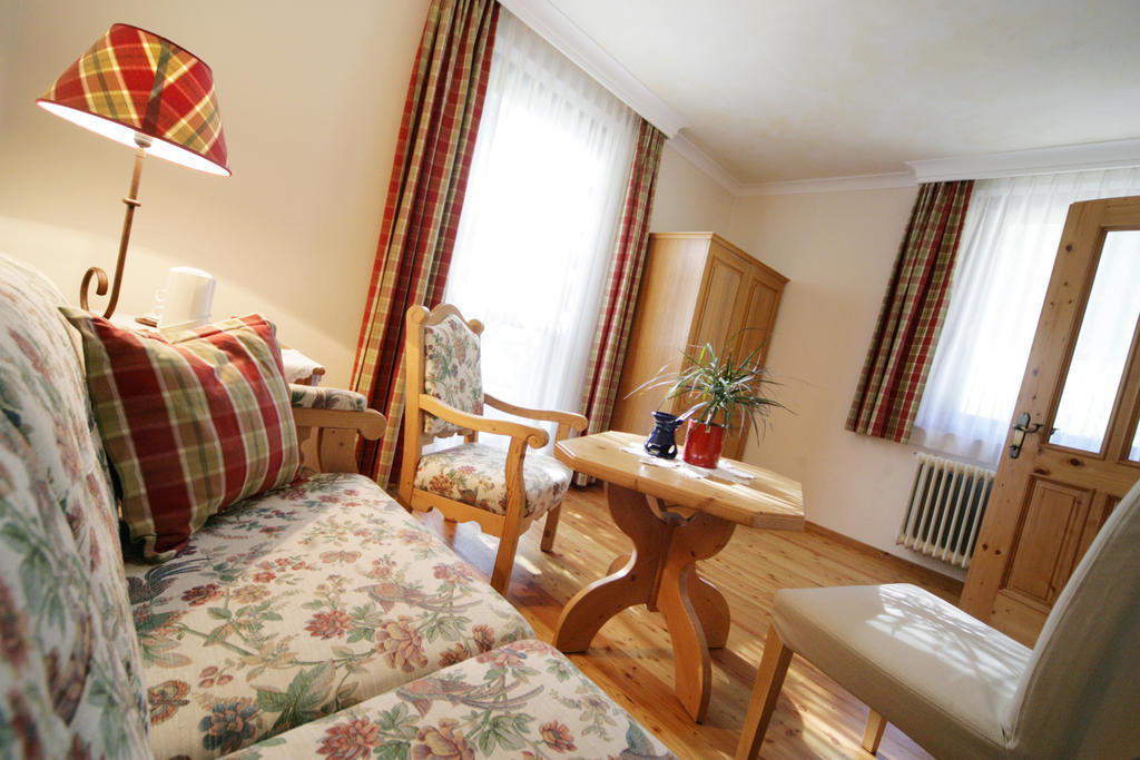 Hotel Fahrnberger Göstling an der Ybbs Стая снимка